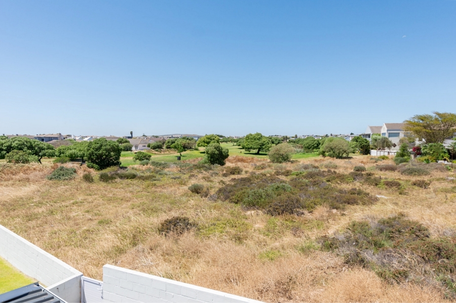 3 Bedroom Property for Sale in Country Club Western Cape